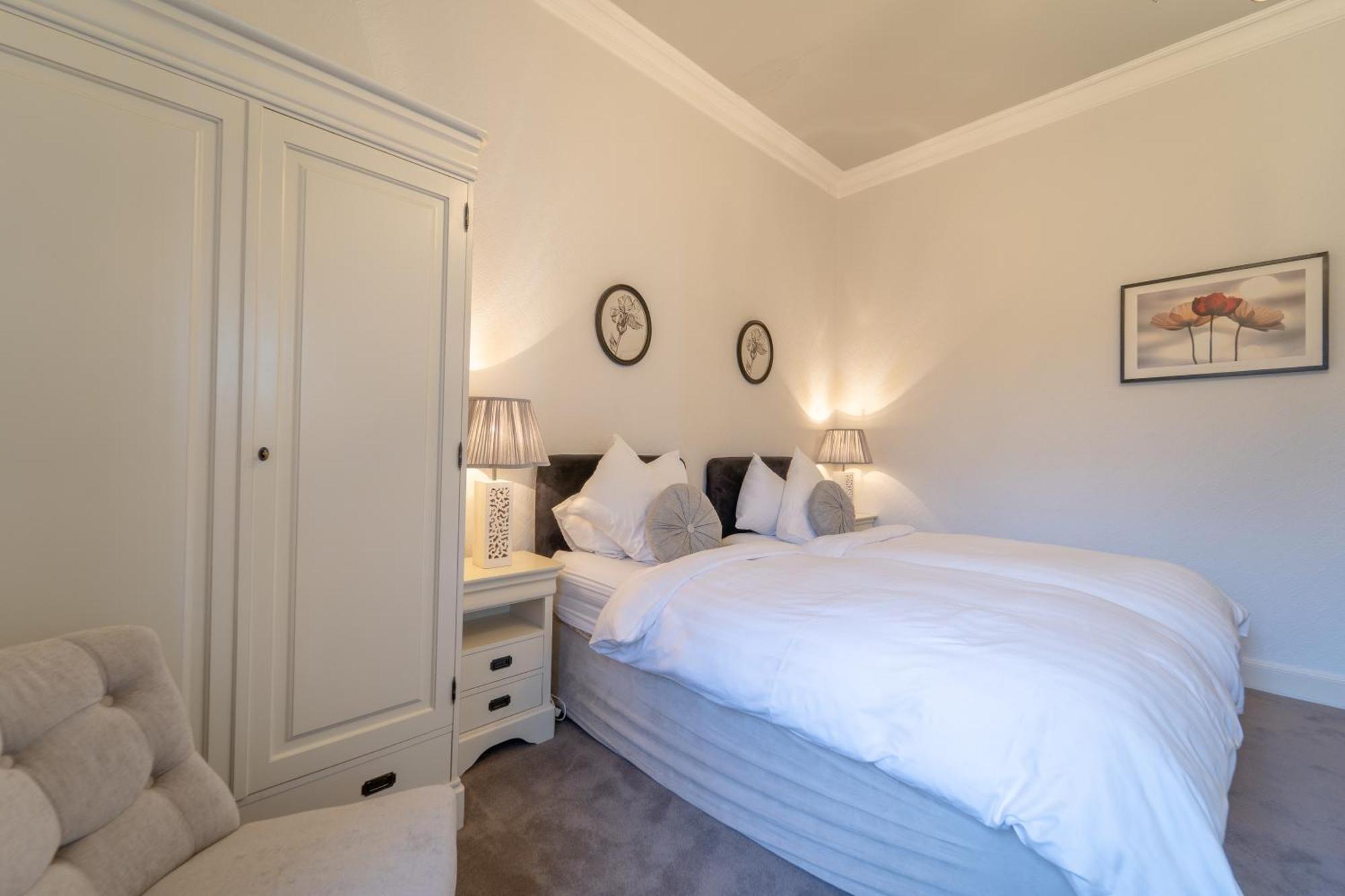 Bankton House Hotel Livingston Eksteriør billede